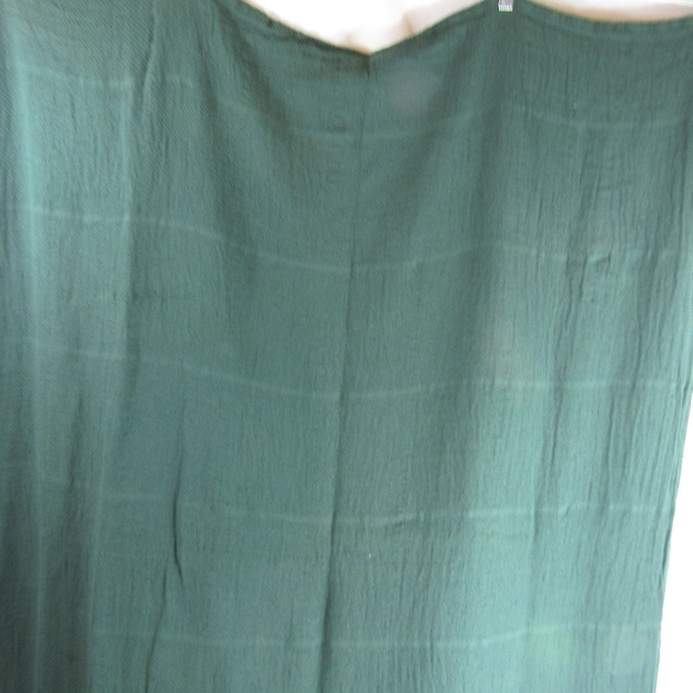 big green tablecloth
